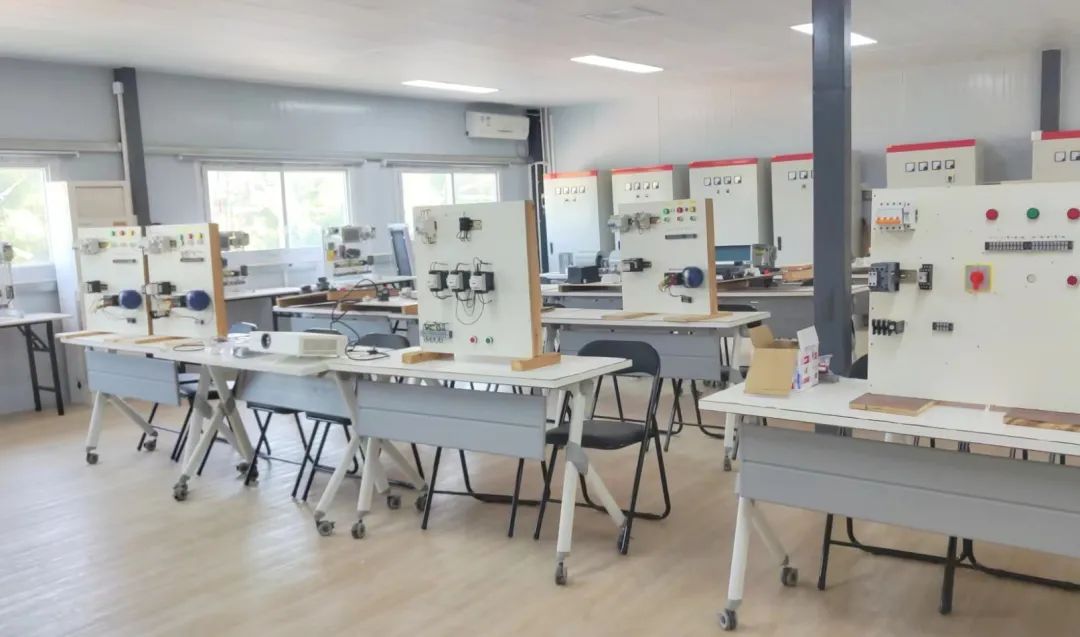 1702954073357846.jpg 3.jpg