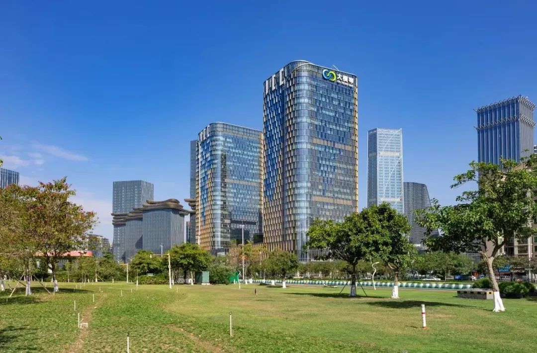  致敬了不起的她 | 眼中有光，心中有夢，世界因您而更美